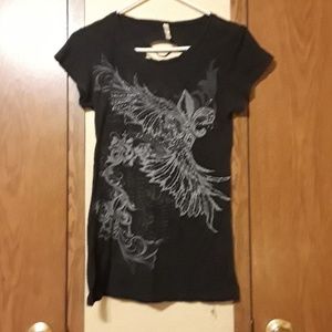 💖NEW LISTING💖 Destroyed graphic tee